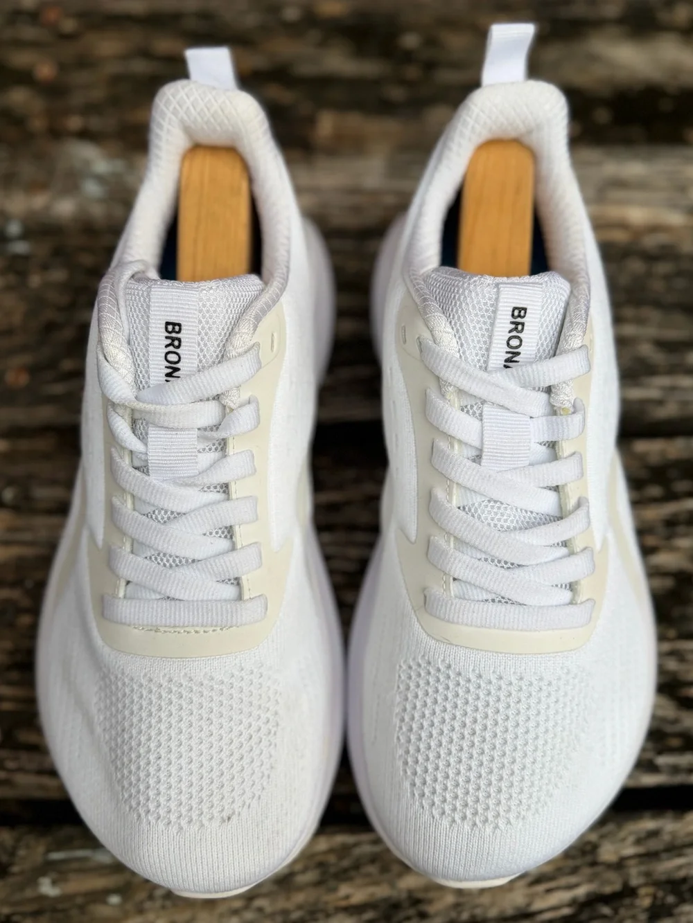 NWOT Bronax Mens Sz 7 Wide Toe Box White Mesh Athletic Sneakers Running Shoes X5